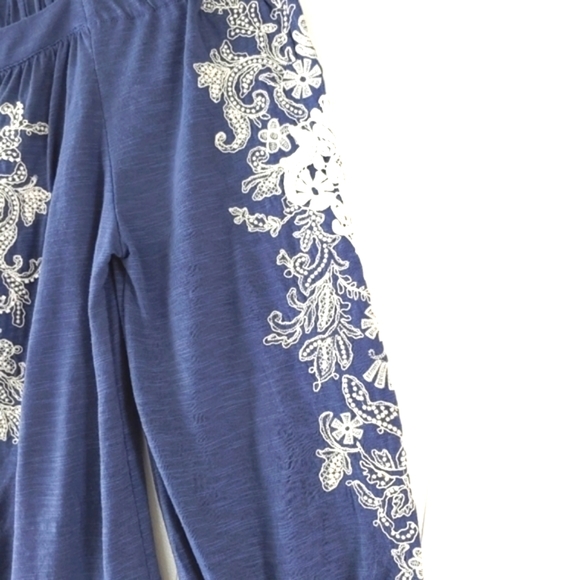 INTERNATIONAL CONCEPTS. L - Picture 4 of 5